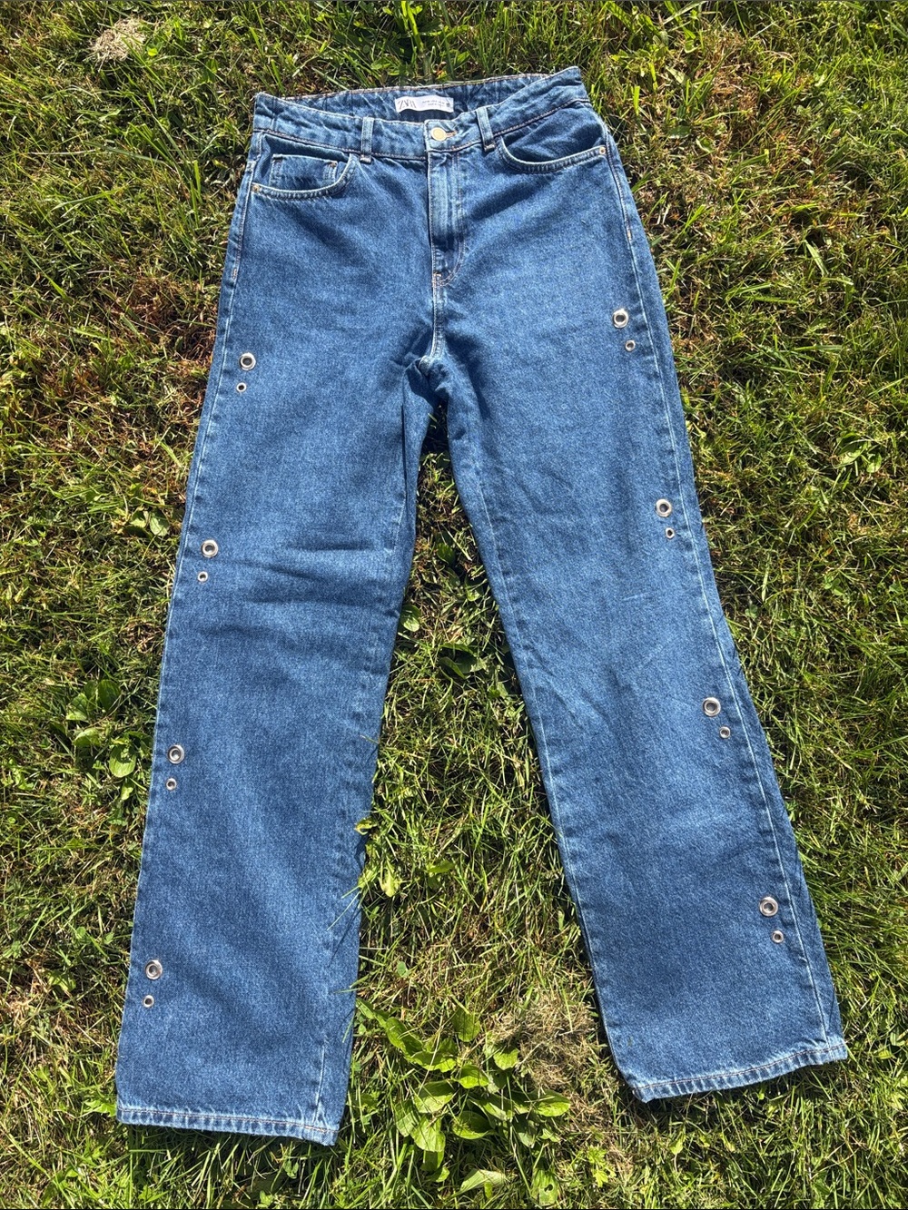 Zara Medium Blue Straight-Leg Jeans with Grommet Detail